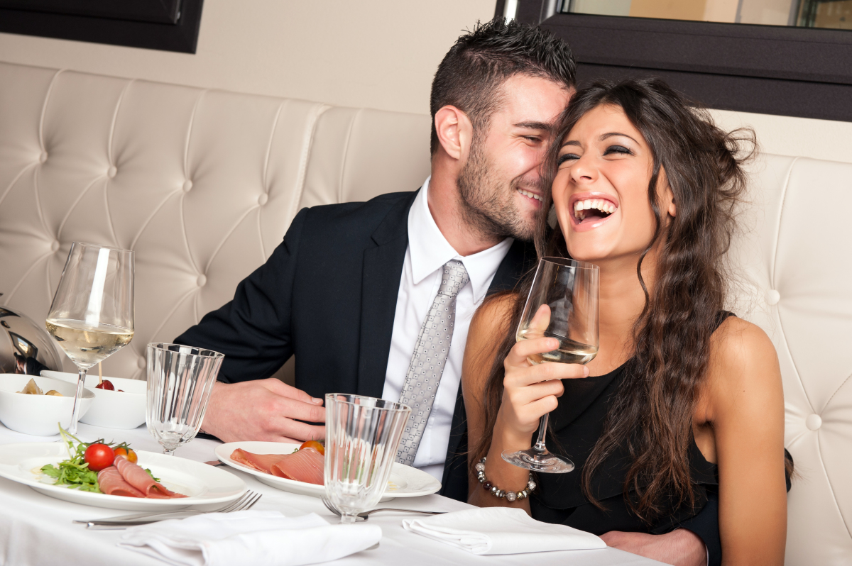 Секс во время свидания более желаем чем поход в ресторан