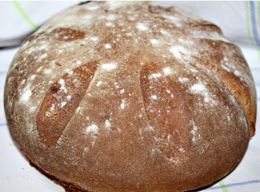 Хлеб пшеничный ржаной на сухих дрожжах. Ржаной каравай. Домашний хлеб на дрожжах в духовке. Круглый хлеб в духовке. Дрожжи для хлеба.