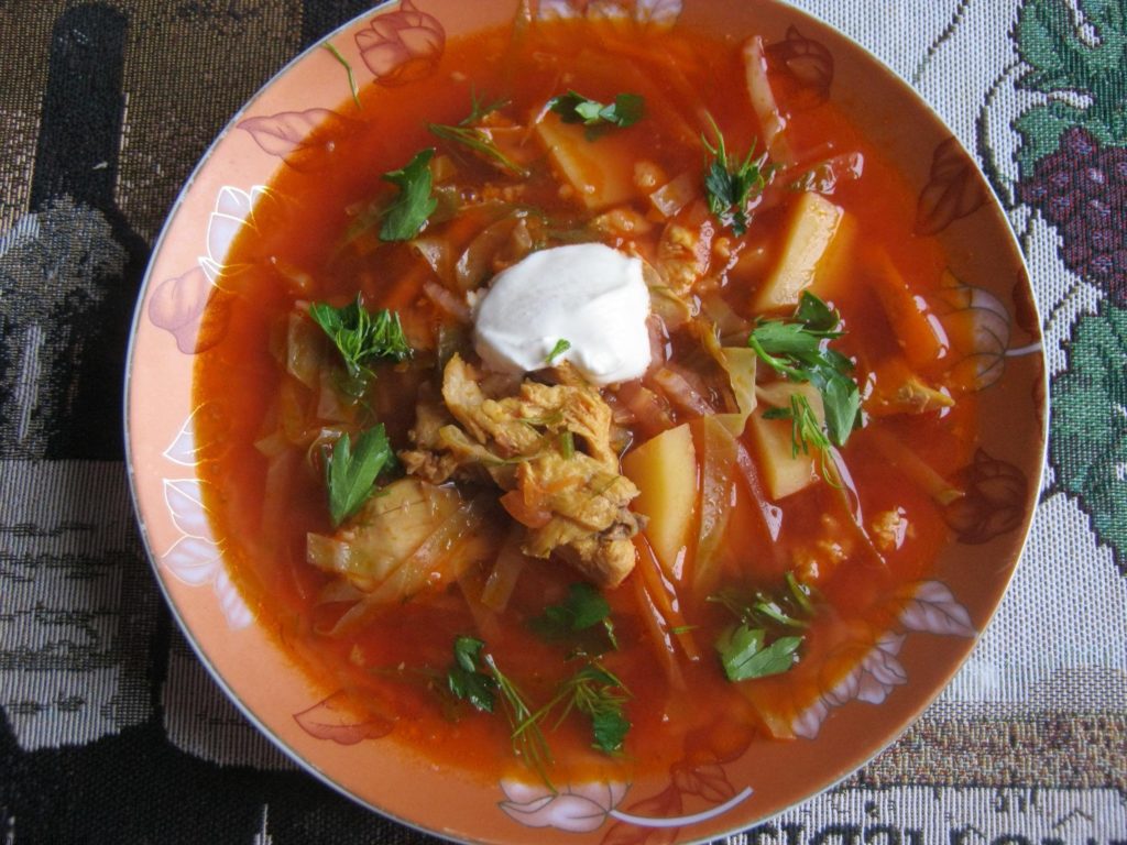 Флотский борщ с квашеной капустой и беконом