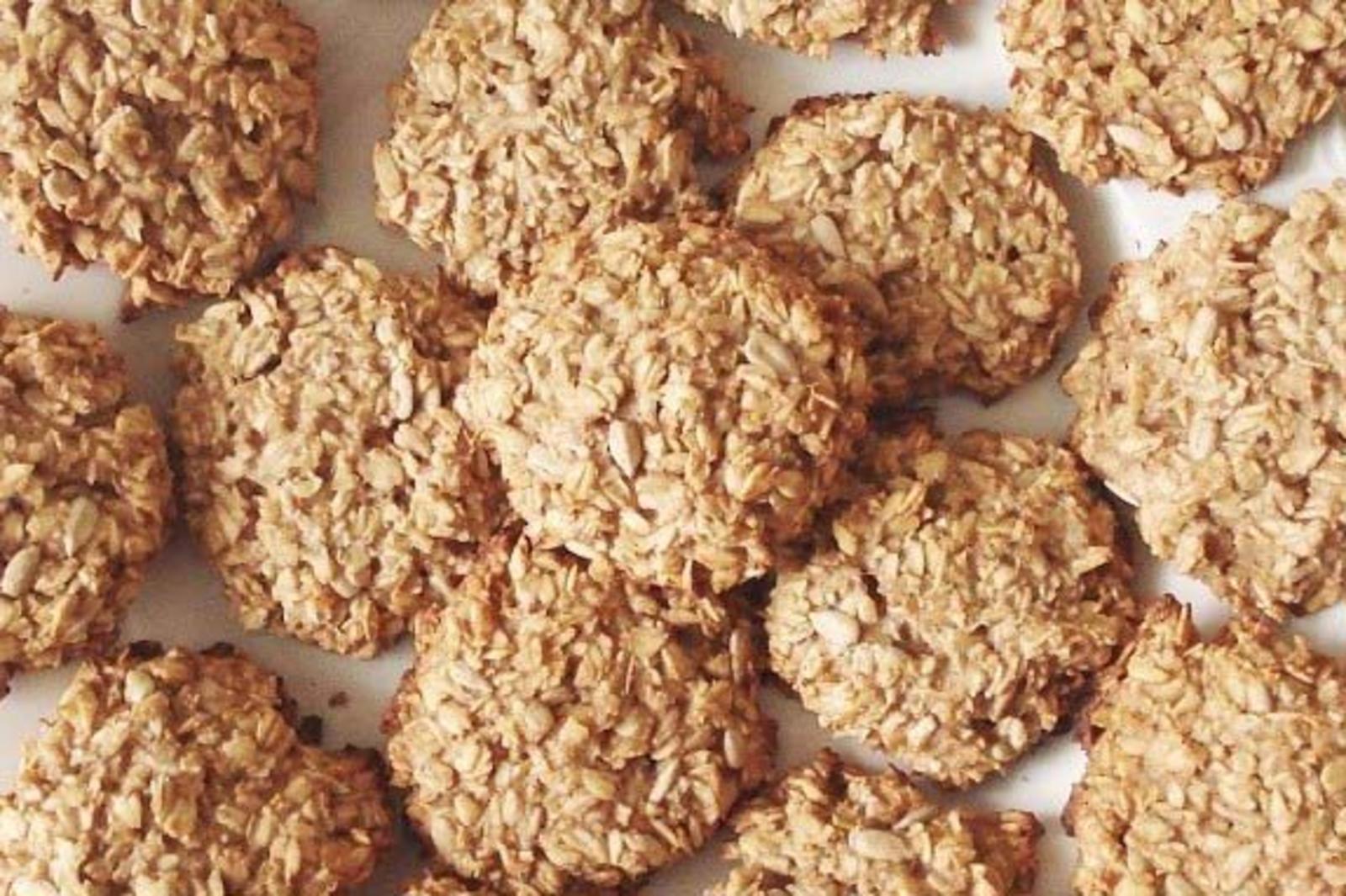 Медово-карамельное печенье из овсяных хлопьев