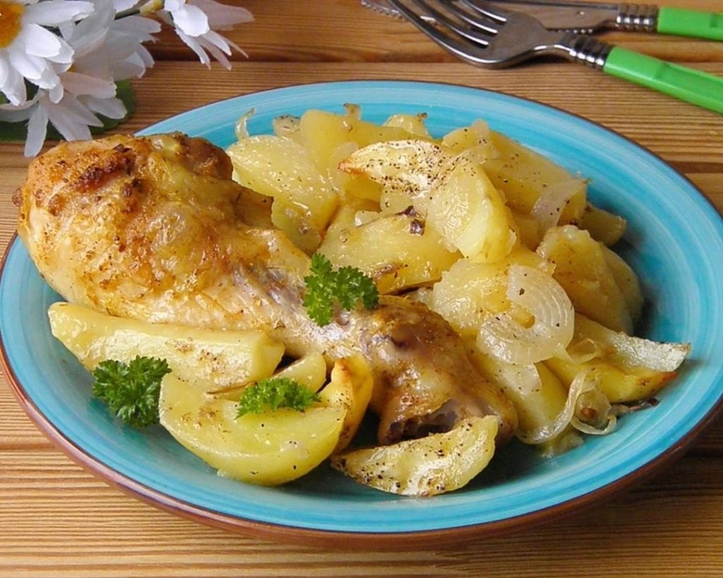 Куриные ножки с картошкой на сковороде жареные рецепт с фото пошагово