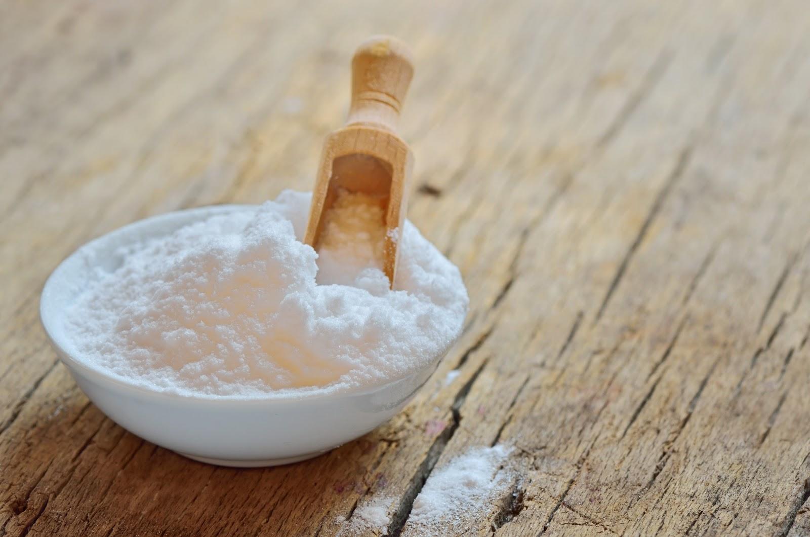 Сода пищевая — полезные свойства и применение, лечение и вред для здоровья