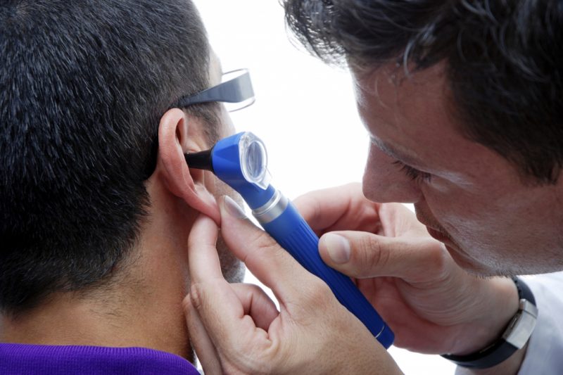 Лечение отит среднего уха симптомы и лечение в домашних условиях