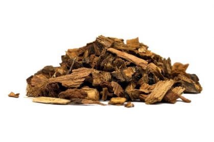 Кора дуба: лечебные свойства и противопоказания