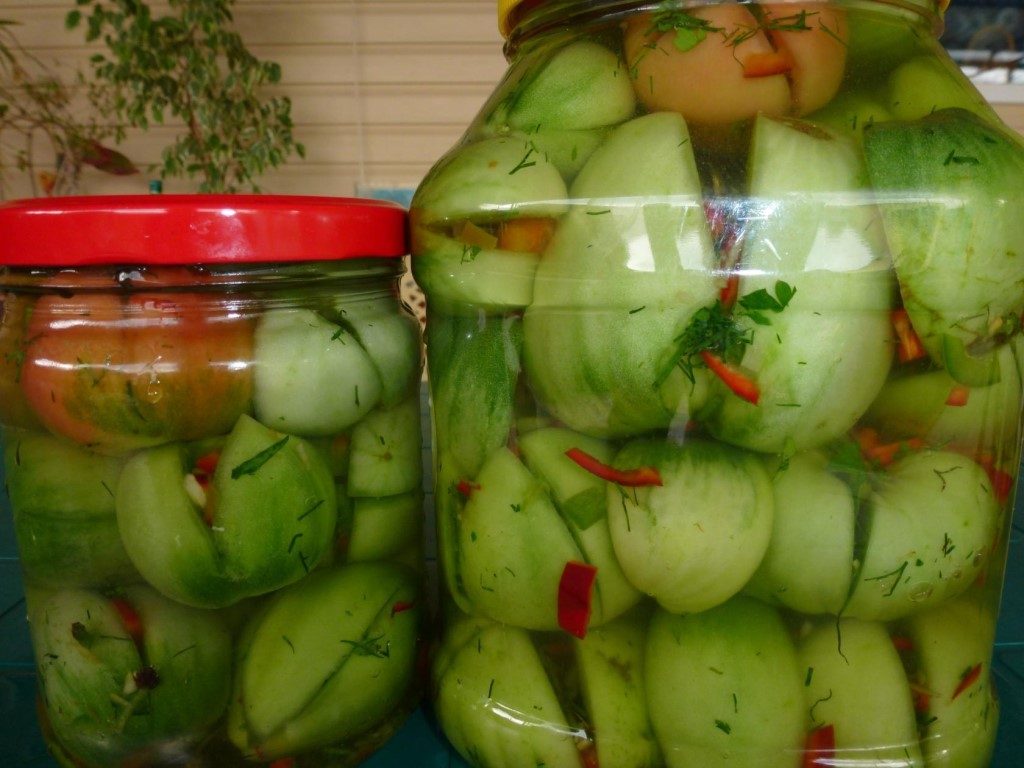 Фаршированные зелёные помидоры по-грузински (на зиму)