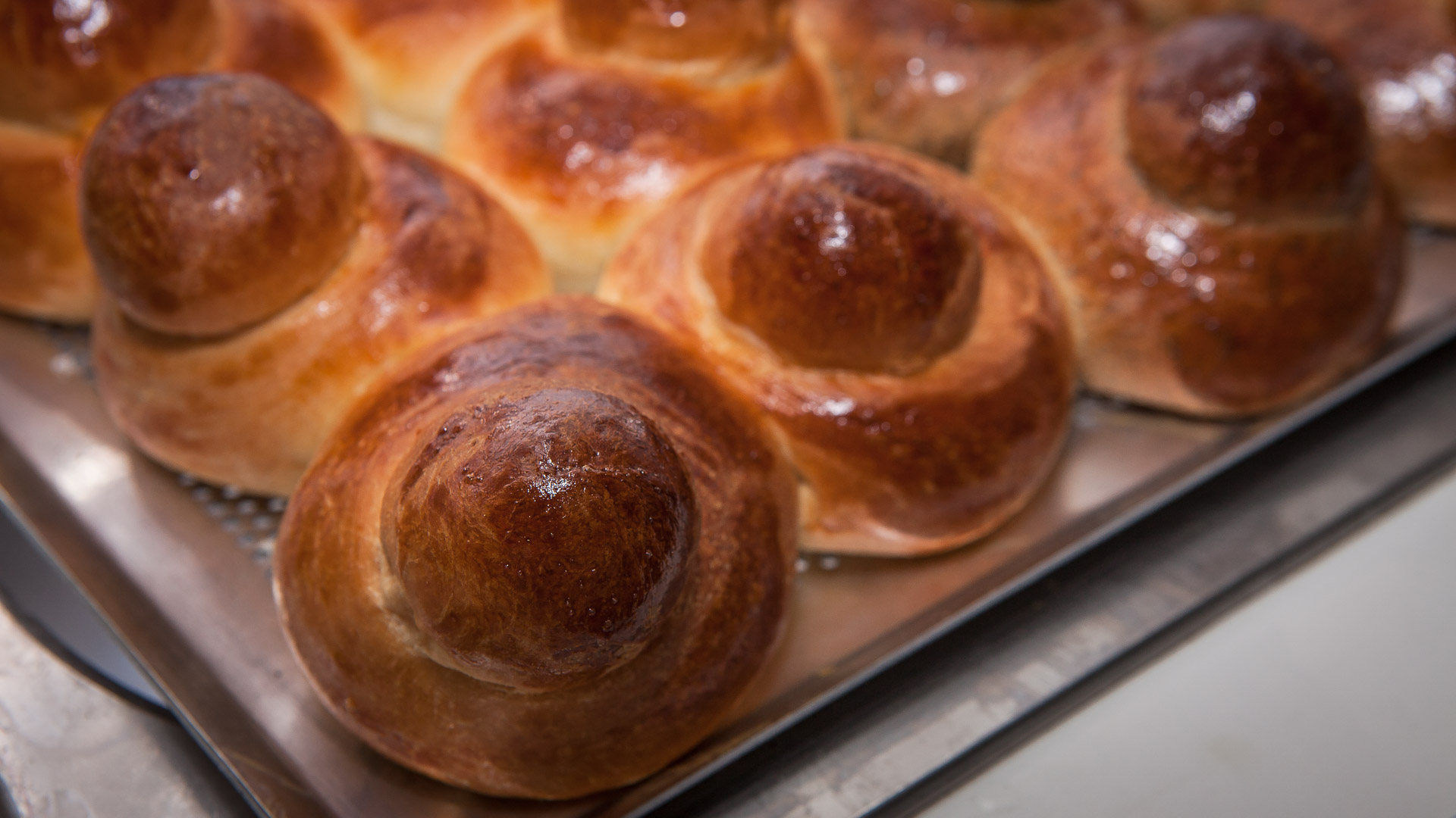 Бриошь (в косе из пяти жгутов)