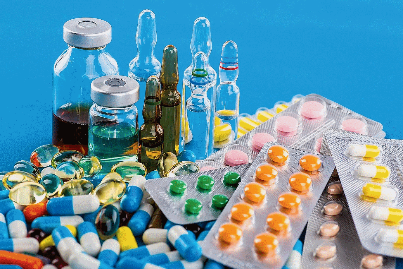 Медикаментозный метод лечения. Лекарства. Лекарственные препараты антибиотики. Лекарственная терапия. Лекартв.