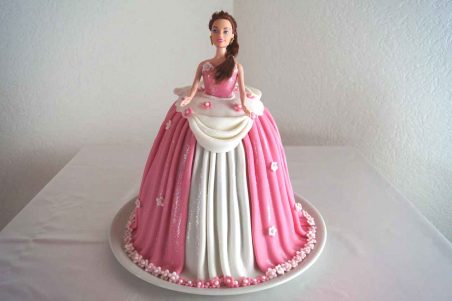 princess cake barbie torte barbie kuchen tutorial barbie barbie fondant cake designs