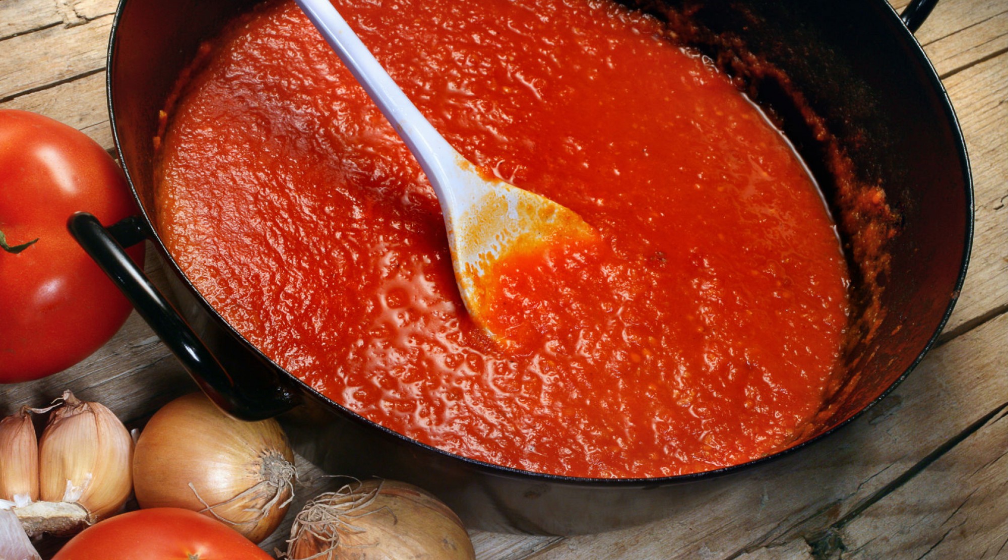 Подлива из сметаны и томатной пасты