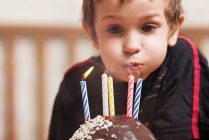 Изображение - Короткое поздравление для мальчика с днем рождения 179321591-612x612-209x140