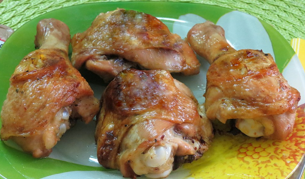 Курица в духовке с чесноком и майонезом рецепт с фото пошагово в