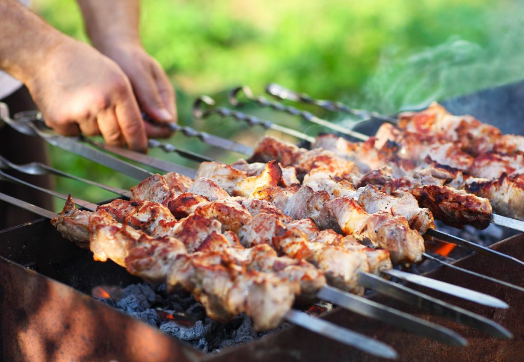 Шашлык – 9 самых вкусных рецептов