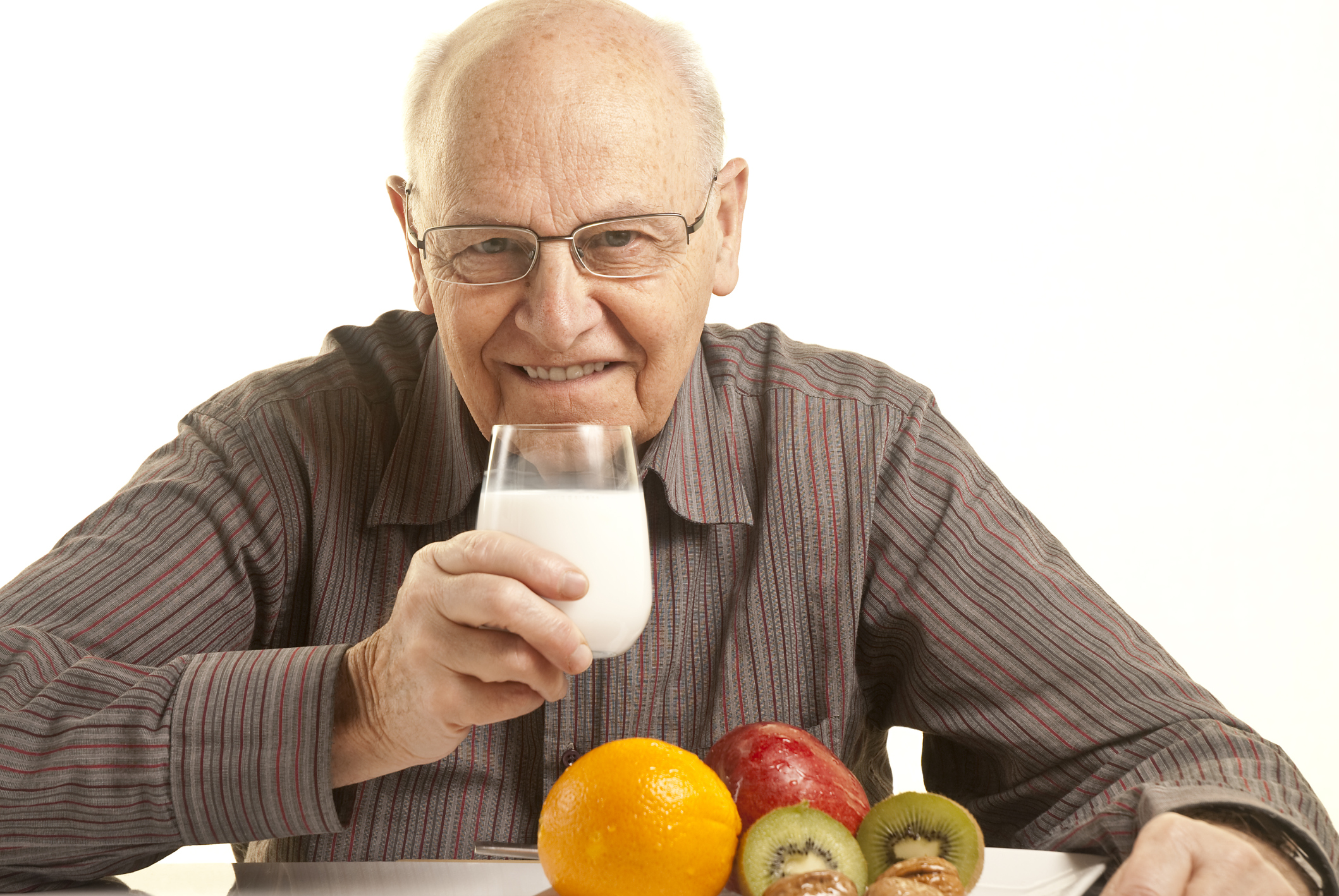 Питание мужчины после 50 лет. Питание пожилых. Здоровое питание для пожилых. Продукты для пожилых. Продукты питания в пожилом возрасте.