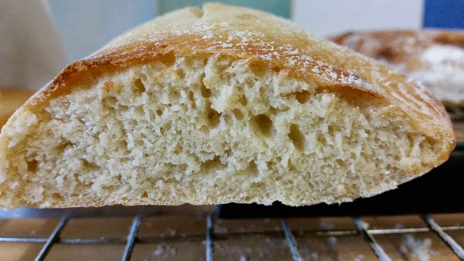 Хлеб без дрожжей рецепты приготовления. Хлеб чиабатта без дрожжей. Хлеб на молоке в духовке. Хлеб монастырский. Чиабатта на дрожжах.