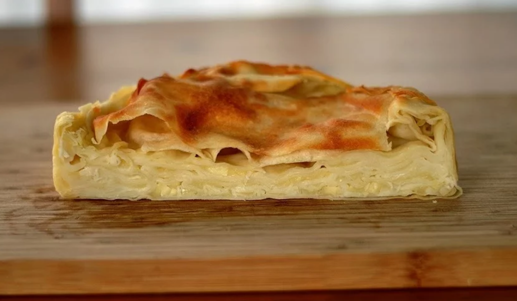 Пирог на лаваше сыр и специи