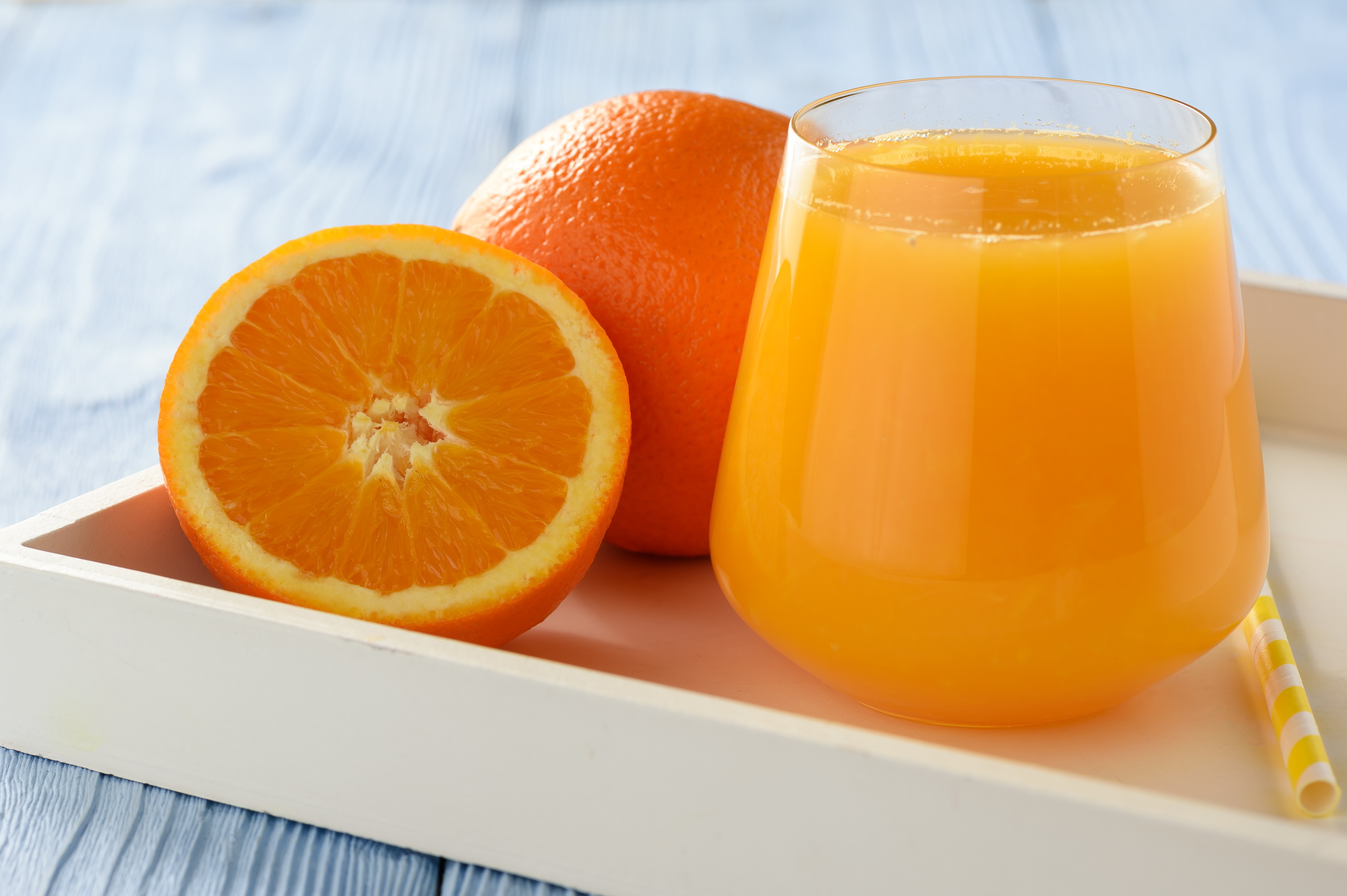 Zumo de naranja natural calorias