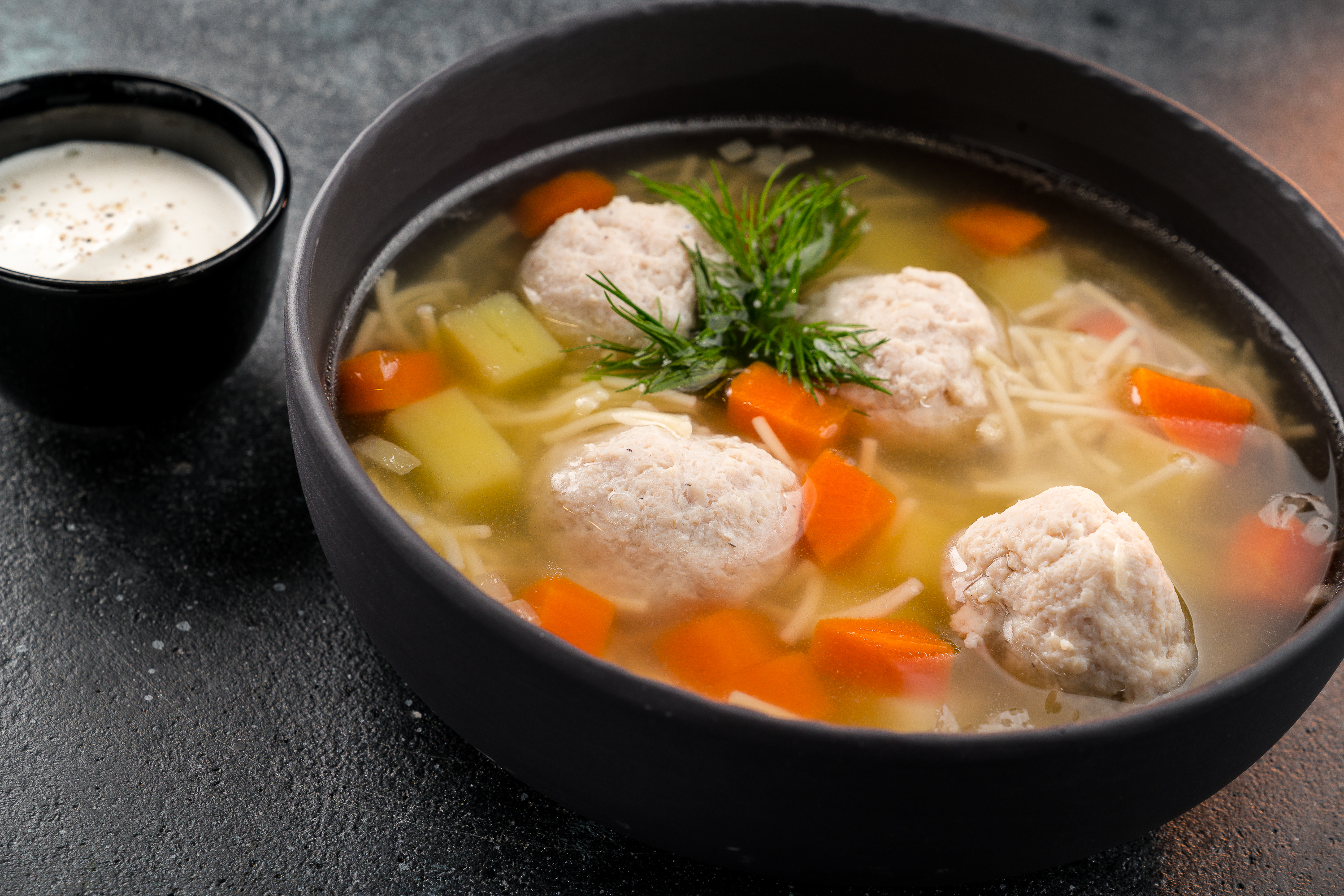 Рецепт супа с фрикадельками из куриного фарша. Суп с фрикадельками. Для супа. Суп с куриными фрикадельками. Фрикадельки для супа.