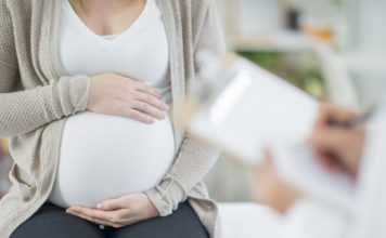 Свечи от молочницы при беременности: какие можно в 1-м, 2-м и 3-м триместрах, обзор эффективных и безопасных препаратов