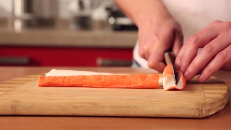 Сколько калорий в крабовых палочках, состав продукта, польза и вред для ...